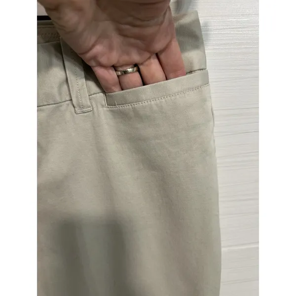 Banana Republic Martin Fit Crop Wide Leg Khaki Pant 8, Classic Career Coastal - Image 2