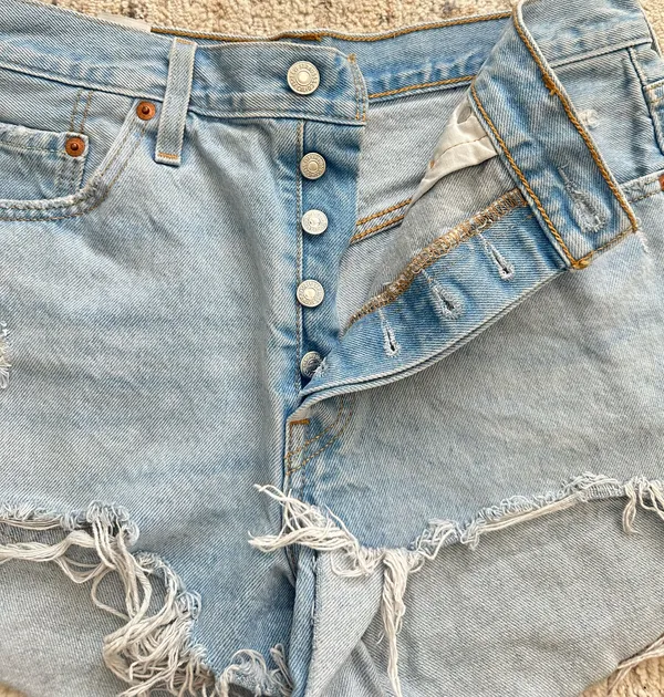 Levi’s Shorts - Image 2
