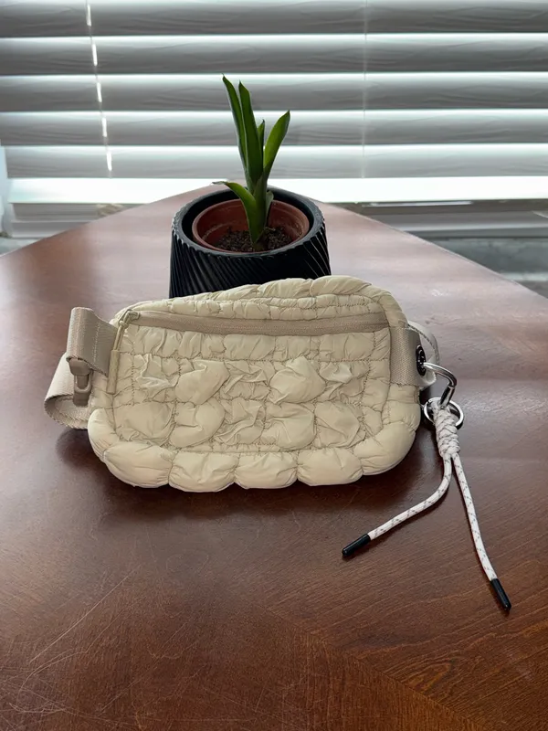 Creamy Crossbody Purse Tan - Image 2