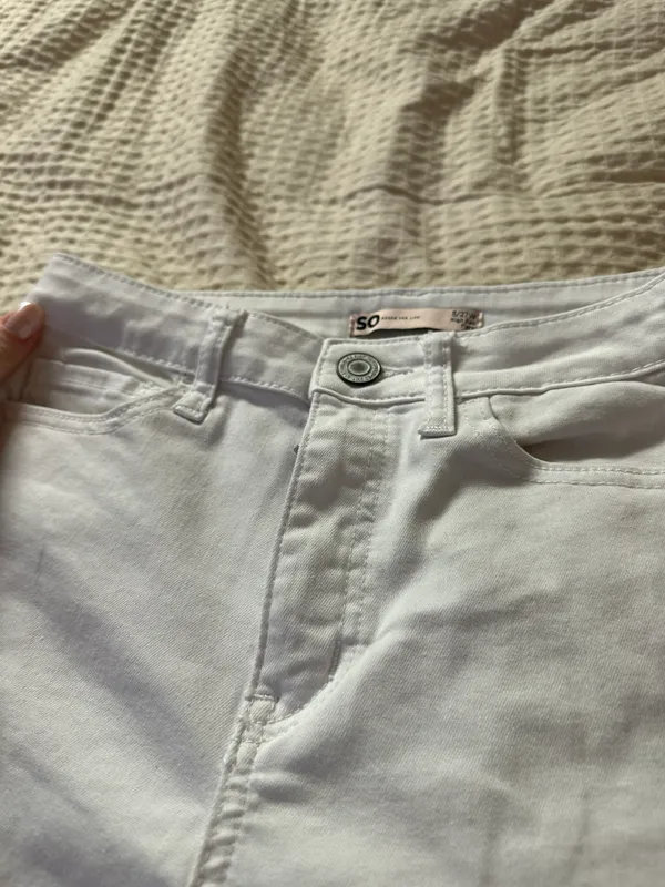 SO White High Rise Flare Jeans - Image 4