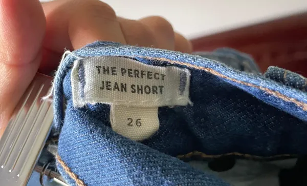The Perfect Jean Short in “Ullman” - Image 7