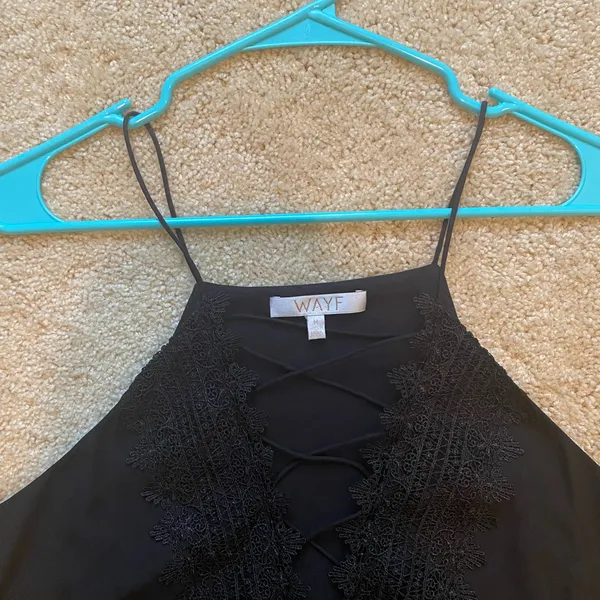WAYF Posie Lace Crochet Trim Strappy Camisole - Image 9