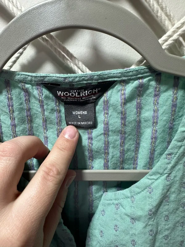 Woolrich Seafoam Green Sleeveless Button Tank Top - Image 3