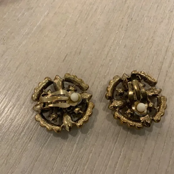Vintage Earrings - Image 4