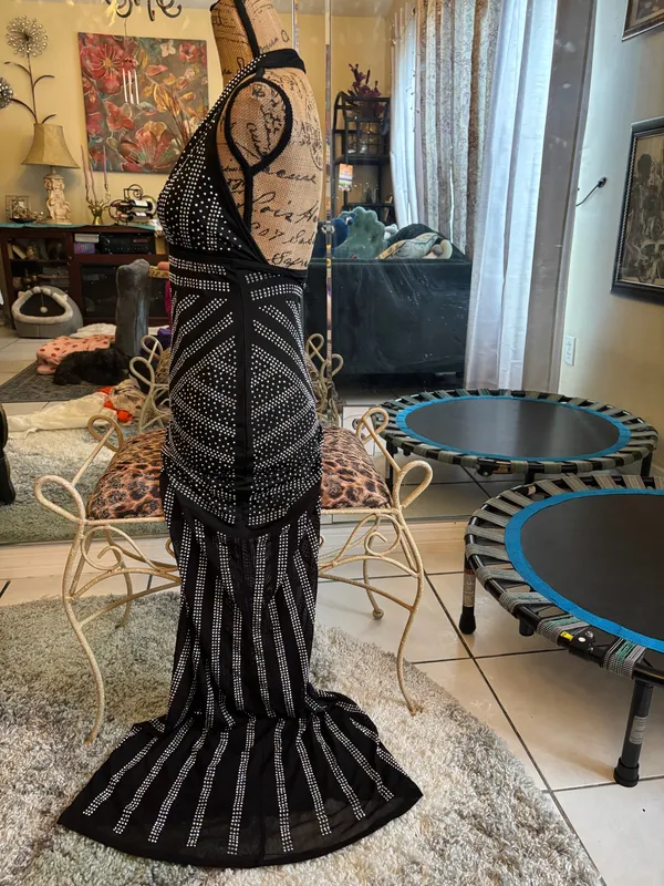 Gorgeous dress size M. Black Size M - Image 6