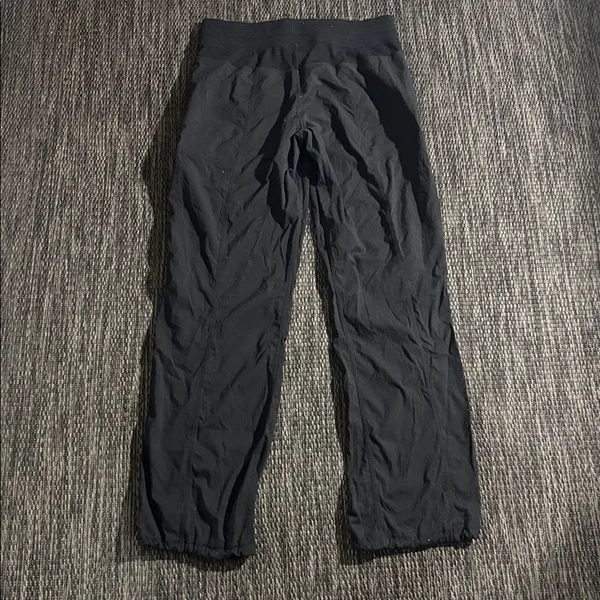 Lululemon Dance Studio Mid-Rise Pant *Regular *Unlined Swift Size 8 - Image 2