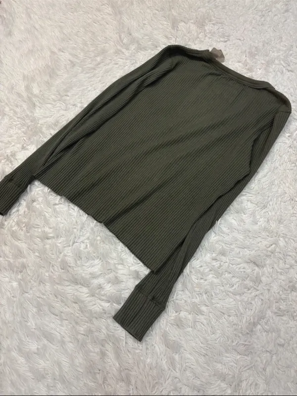 NWT aerie Ribbed Long-Sleeve Crewneck Top - Olive - Image 2