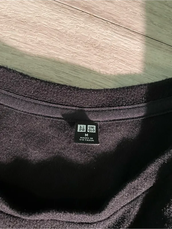 Uniqlo Black Long-Sleeve Crewneck Tee - Image 2