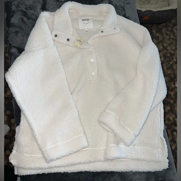 Aerie Oversized Cloud Sherpa Quarter Snap Pullover Size Medium New with tag - Image 4