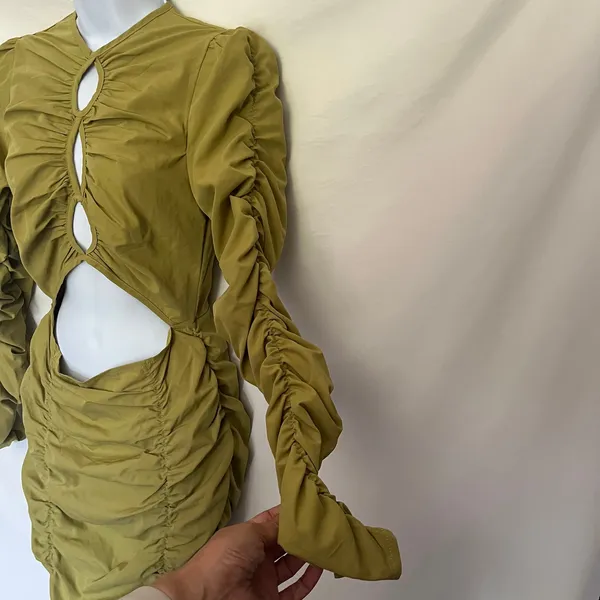 PrettyLittleThing Y2K CutOut Bodycon Dress Sz 4 Club Ruched Party Olive Indie - Image 6
