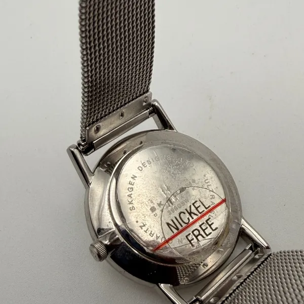 Vintage Skagen 396GSW Gold-Tone MOP Dial Mesh Watch Working New Battery - Image 5