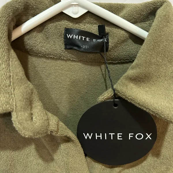 White Fox Island Escape Mini Dress khaki XS - Image 3