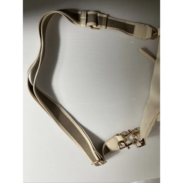 Universal Threads Crossbody Bag Womens Small Light Beige Zip Pockets Adjustable - Image 14