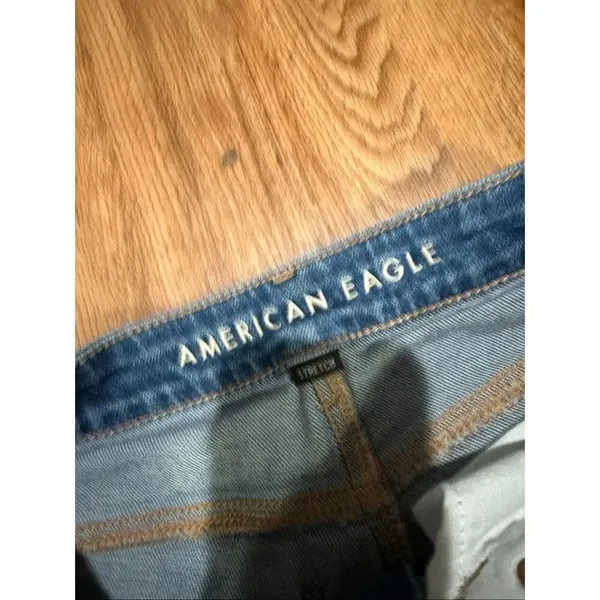 American eagle mom straight Jean distressed knee size 4 - Image 5