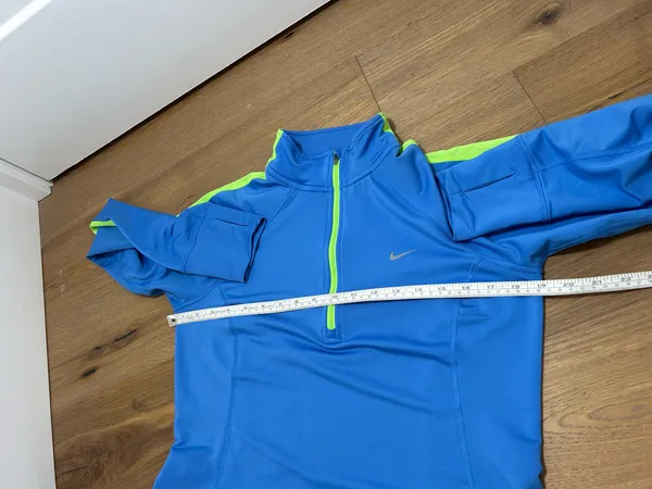 Medium Nike quarter zip pullover running/golf - Image 6