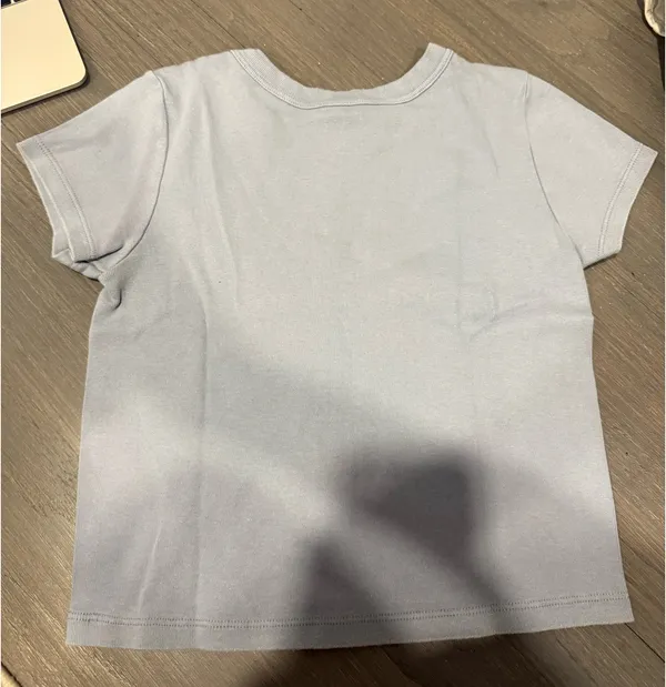 Blue Brandy Melville t-shirt cropped - Image 3