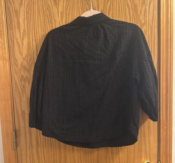 Evereve women’s blouse size medium - Image 5