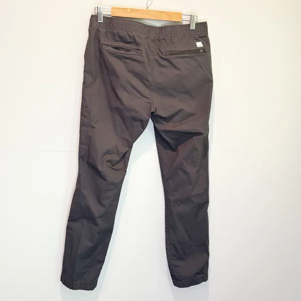 Vuori Charcoal Gray Ripstop Pant - size Large - Image 5