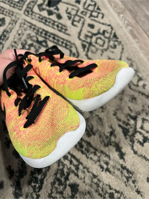 Nike Women’s LunarEpic Low Flyknit OC Size 8 - Image 5