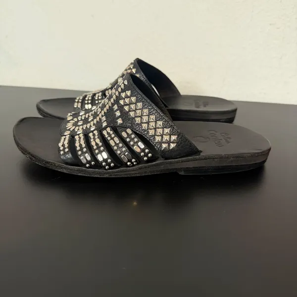Colleen Cordero Silver Studded Slide Sandals Womens 9 Black Leather Slip On Flat - Image 10