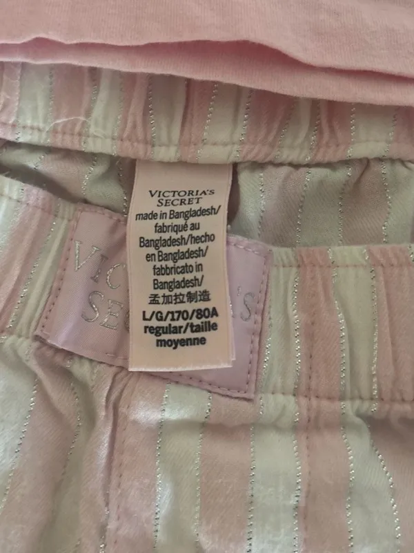 Victoria's Secret Pink and white pajama set size Large - Image 8