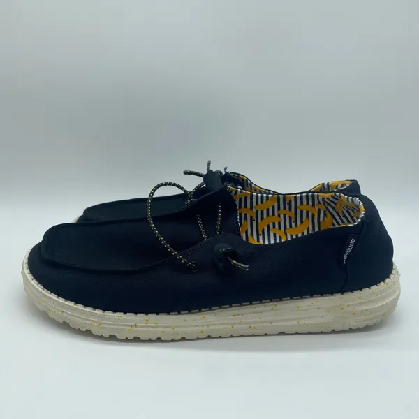 Hey Dude Black Bananas Canvas Wendy Slip-On Shoes Casual Minimalist Women size 8 - Image 3