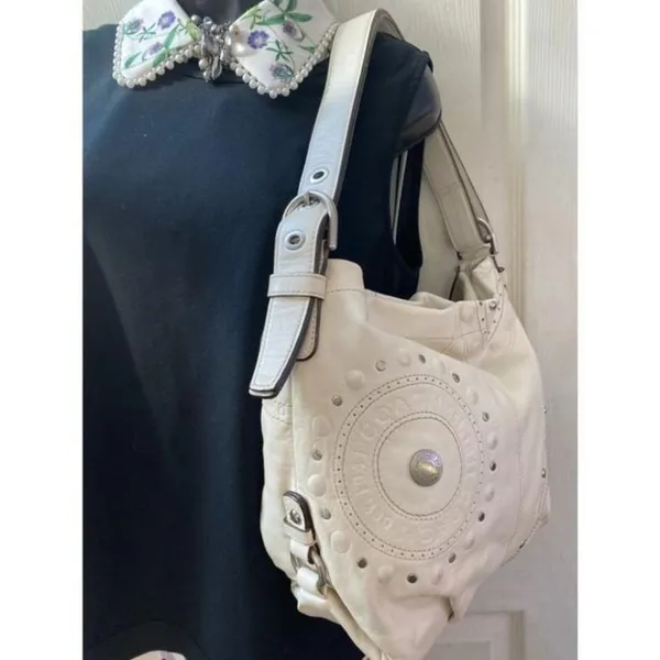 Coach Large White Leather Hobo Bag - Image 6