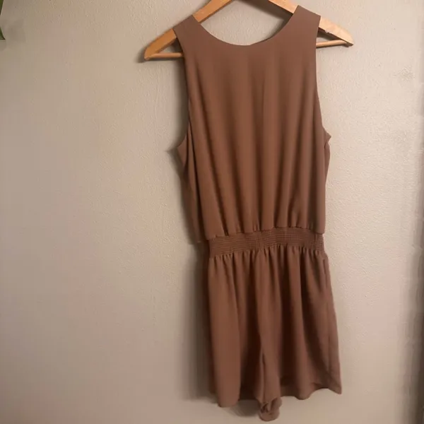 ARITZIA‎ | Babaton Mykola Romper - Image 4