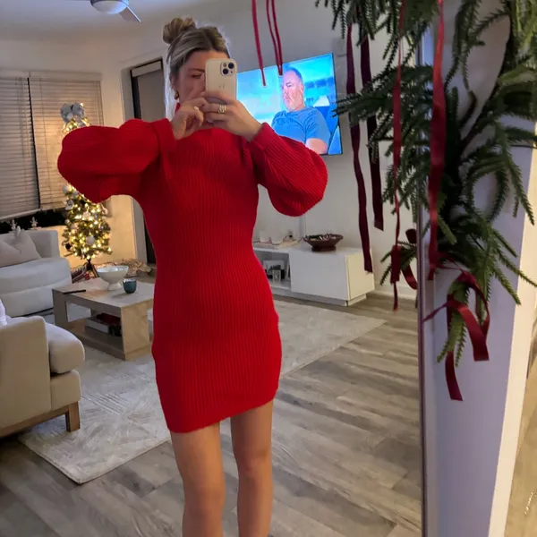 H&M sweater - Image 3