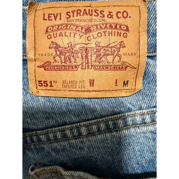 Levi's 551 Relaxed Fit Tapered Leg‎ Classic Blue Denim Jeans Women's Size 8 Med - Image 14