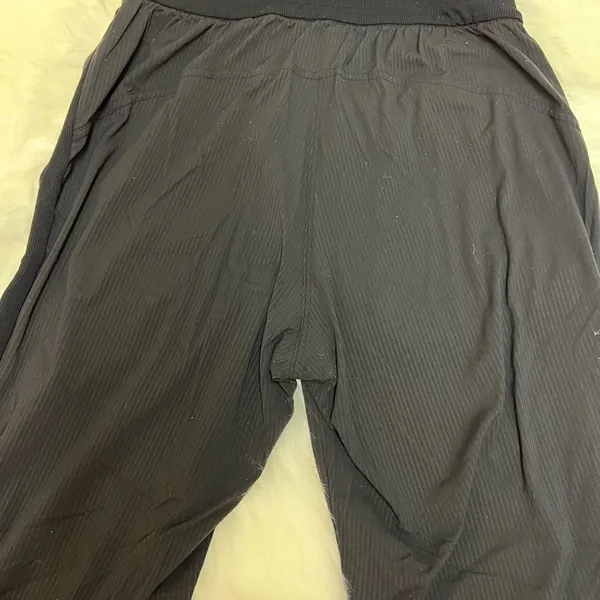 Lululemon Beyond the‎ Studio 7/8 Jogger Black 4 - Image 6