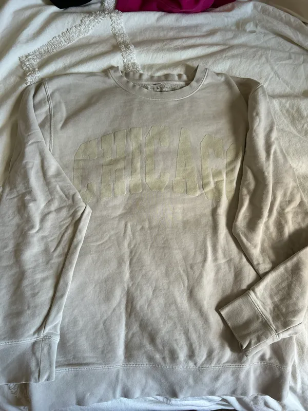 Chicago Comfy Crewneck Sweatshirt - Image 2