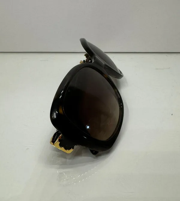 Sunglassess - Image 2