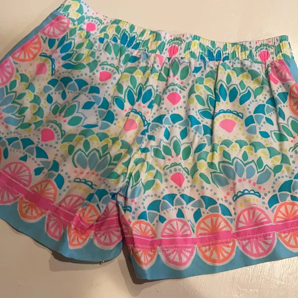 Lilly Pulitzer Summer Shorts - Image 8