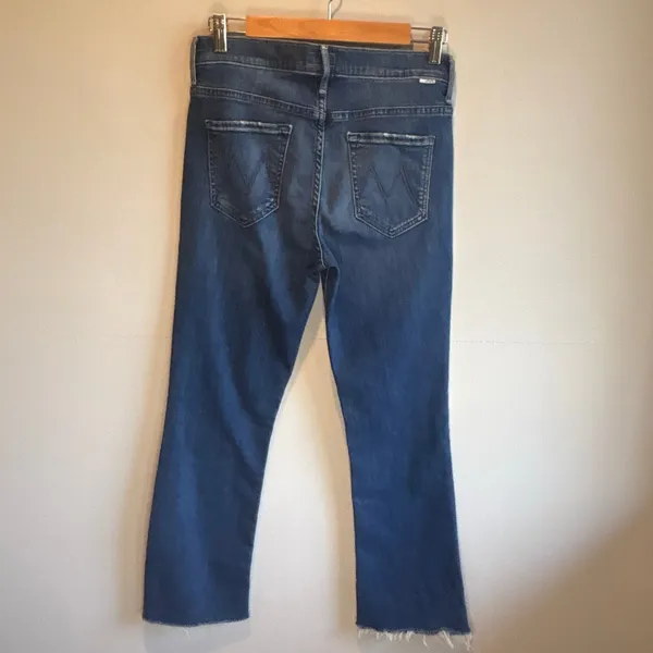 Mother the Insider Crop Step Fray Jeans in Wish Upon A Star Wash - size 29 - Image 7