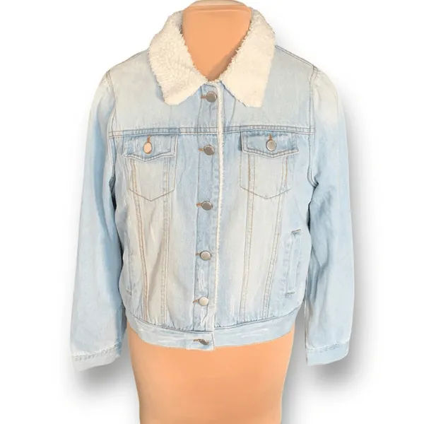 Ashley Vintage Charm Light Wash Sherpa Collar Denim Trucker Jacket Women’s‎ XL - Image 13