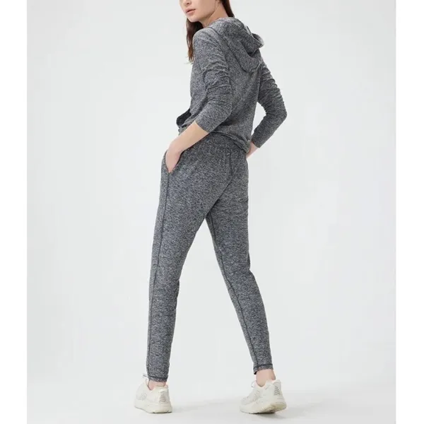 Outdoor Voices Heather Grey Cloudknit Sweatpants Size Medium - Image 6