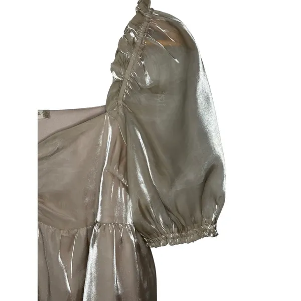 Altar'd State Babydoll Top Women Medium‎ Champagne Gold Metallic Puff Sleeve - Image 4