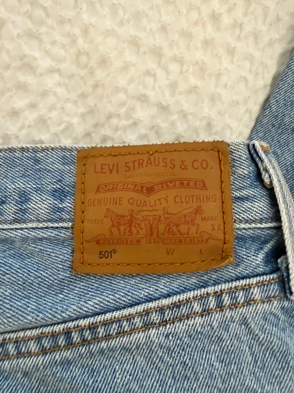 Levi’s 501 Jeans - Image 5