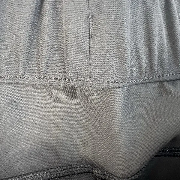 Lululemon Athletica Sz 8 On The Fly Jogger Pant Black Wrinkle Free Travel‎ Sleek - Image 9