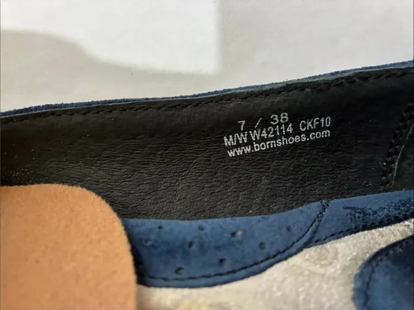 Born Navy Suede Knotted Toe Ballet Flats Blue Size 7 - Image 7