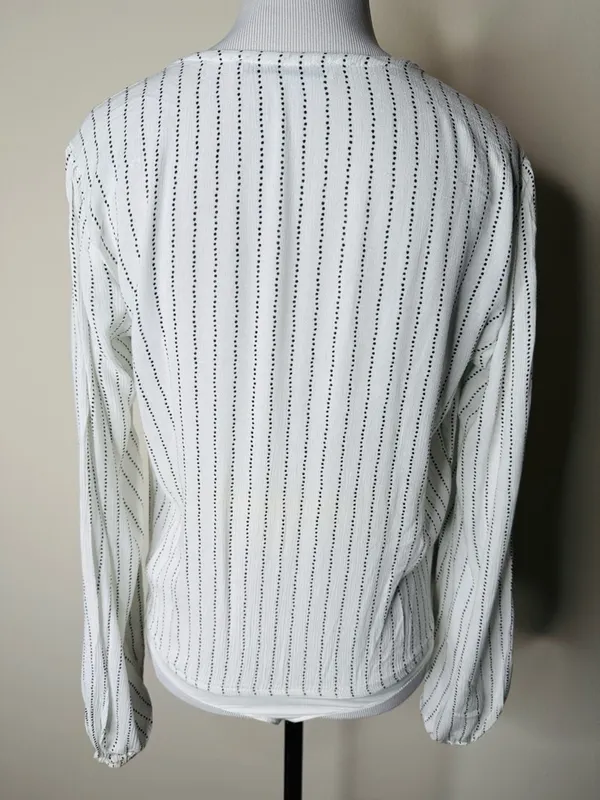 Abercrombie White and Black Striped Wrap Front Bodysuit - Image 6