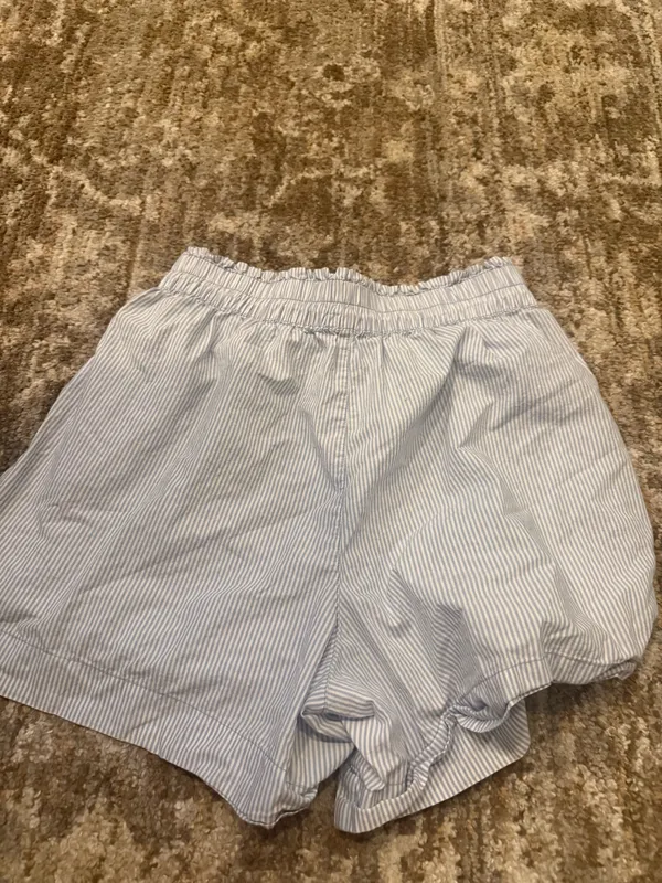 AERIE SHORTS strips! - Image 3