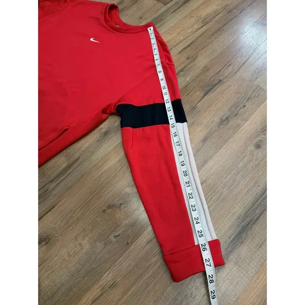 Nike Red Crewneck Sweatshirt Women Medium‎ Athletic Pullover Logo - Image 10