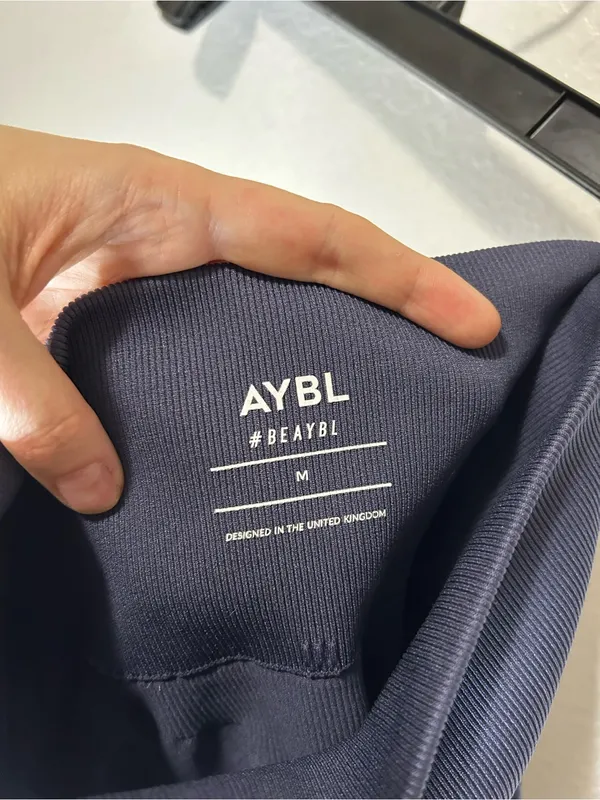 NWOT AYBL Balance V2 Seamless Shorts Size M Dark Gray Workout - Image 3