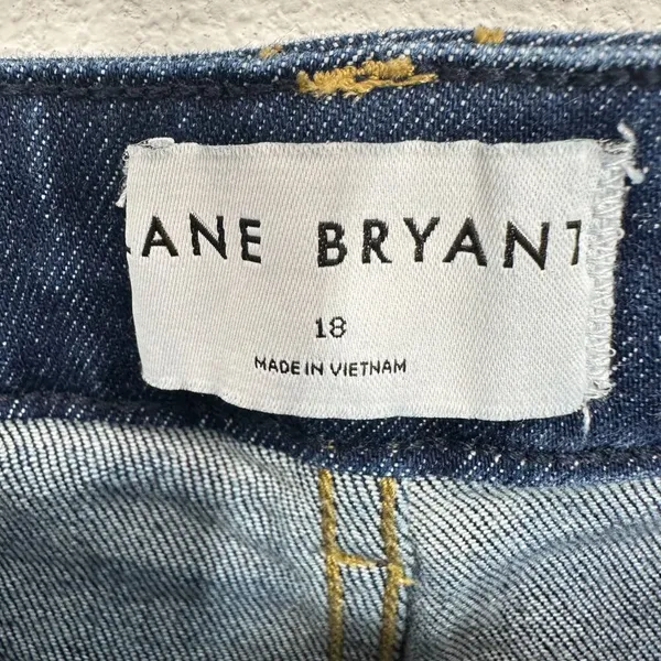 Lane Bryant Size 18 Mid-Rise Boyfriend Cuffed Shorts Dark Blue Casual Summer - Image 2