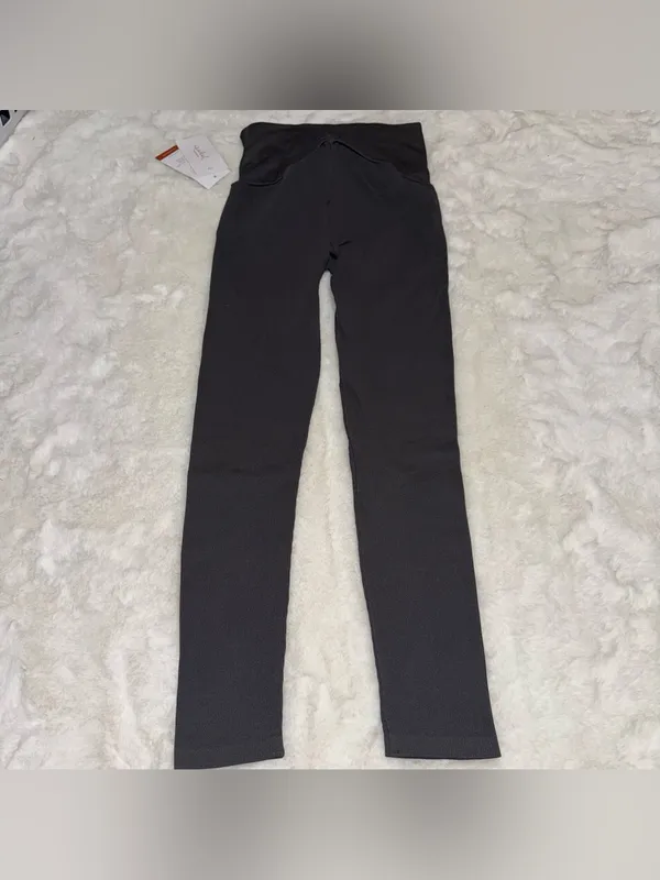NEW isabel maternity by ingrid & isabel Leggings - Image 2
