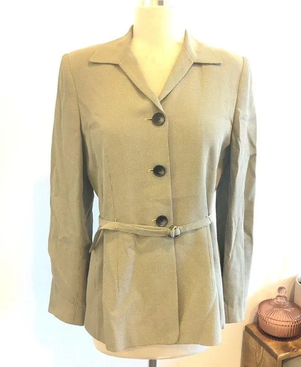 Ann Taylor Petites Blazer and Trousers Set - Image 3