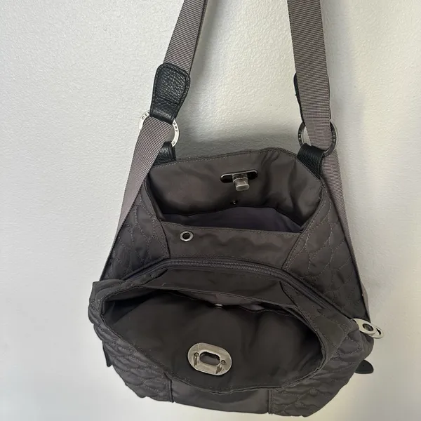 Mosey Life Baggallini Gray/Lavender Convertible Backpack Bag Travel Packable - Image 9