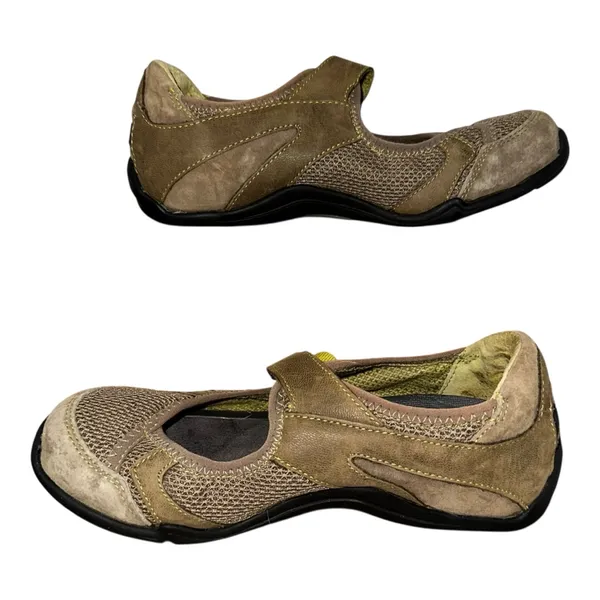 AHNU 2302 Mush Mary Jane 7.5 Comfort Cushioned‎ Women’s Shoes Rubber Sole - Image 2